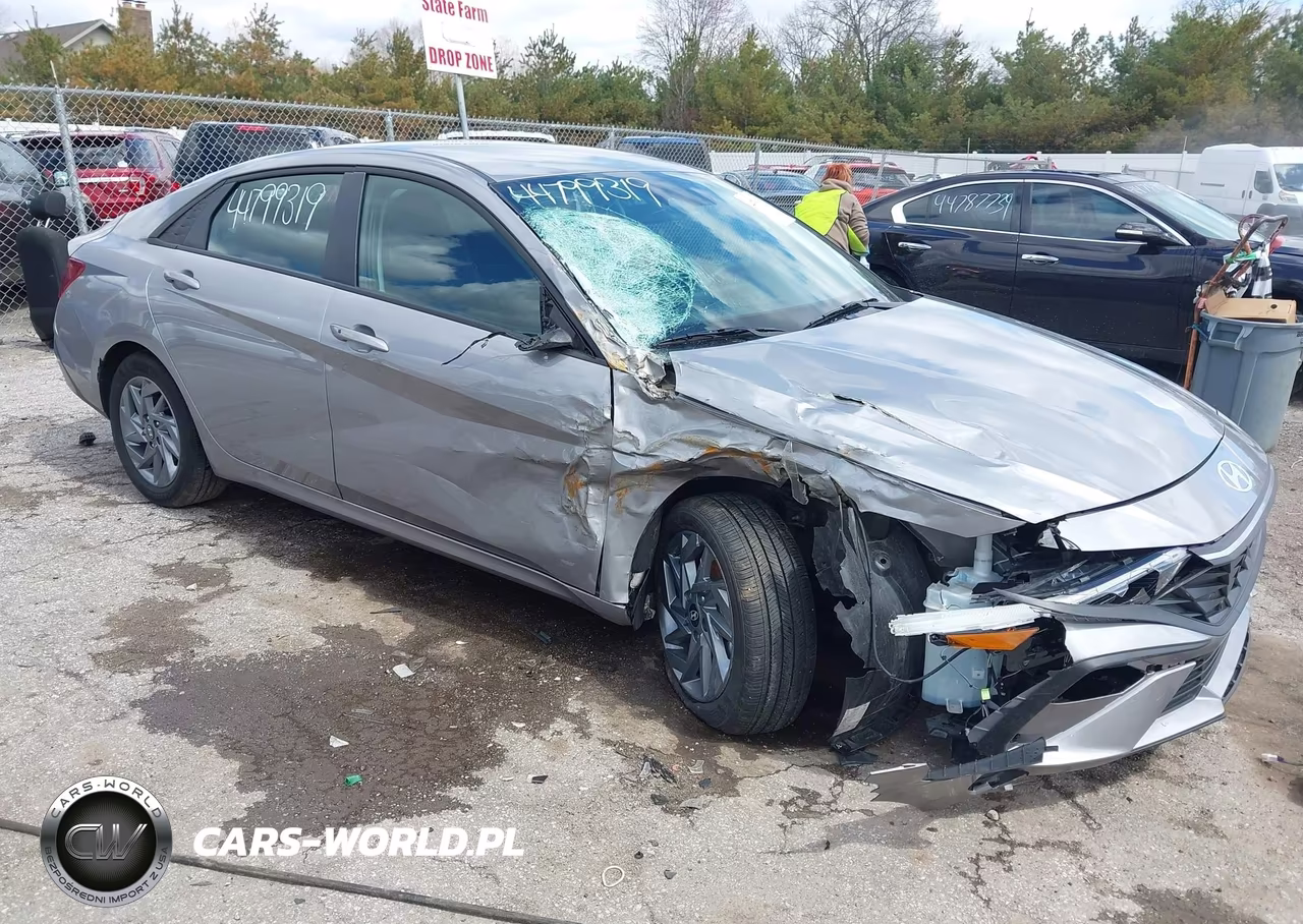 2025 Hyundai Elantra Hybrid Blue – zdjęcie 1 z 17