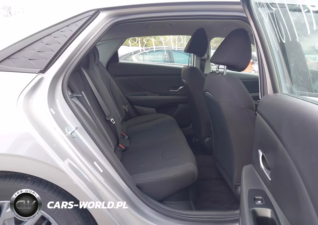 2025 Hyundai Elantra Hybrid Blue VIN:KMHLM4DJ9SU164995 - 8