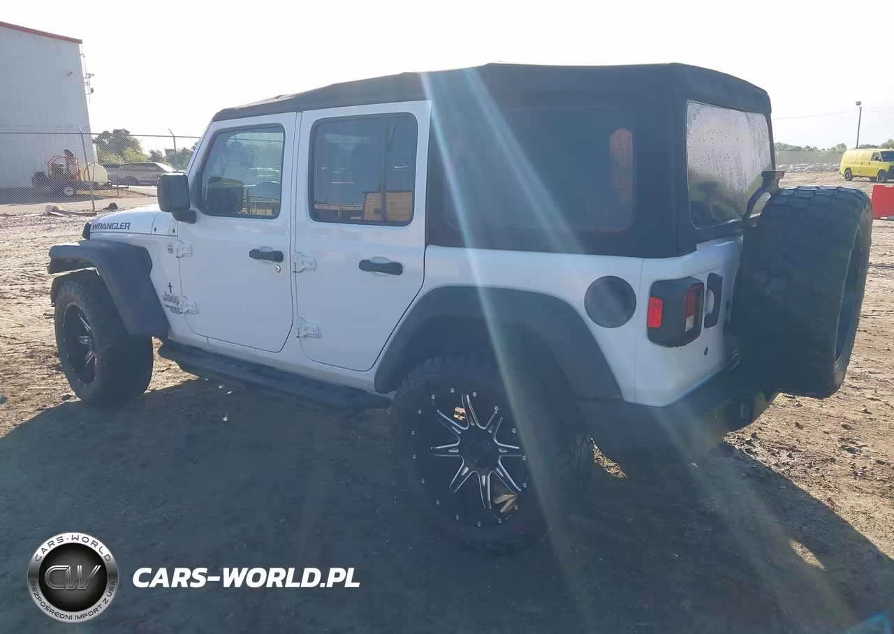 2020 Jeep Wrangler Unlimited Sport S 4X4 VIN:1C4HJXDN4LW154937 - 3