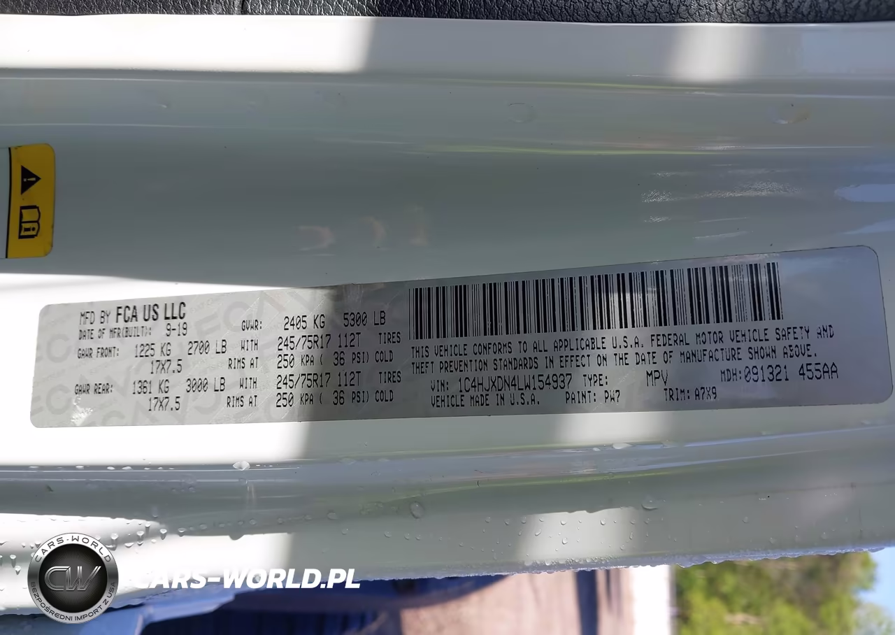 2020 Jeep Wrangler Unlimited Sport S 4X4 VIN:1C4HJXDN4LW154937 - 9