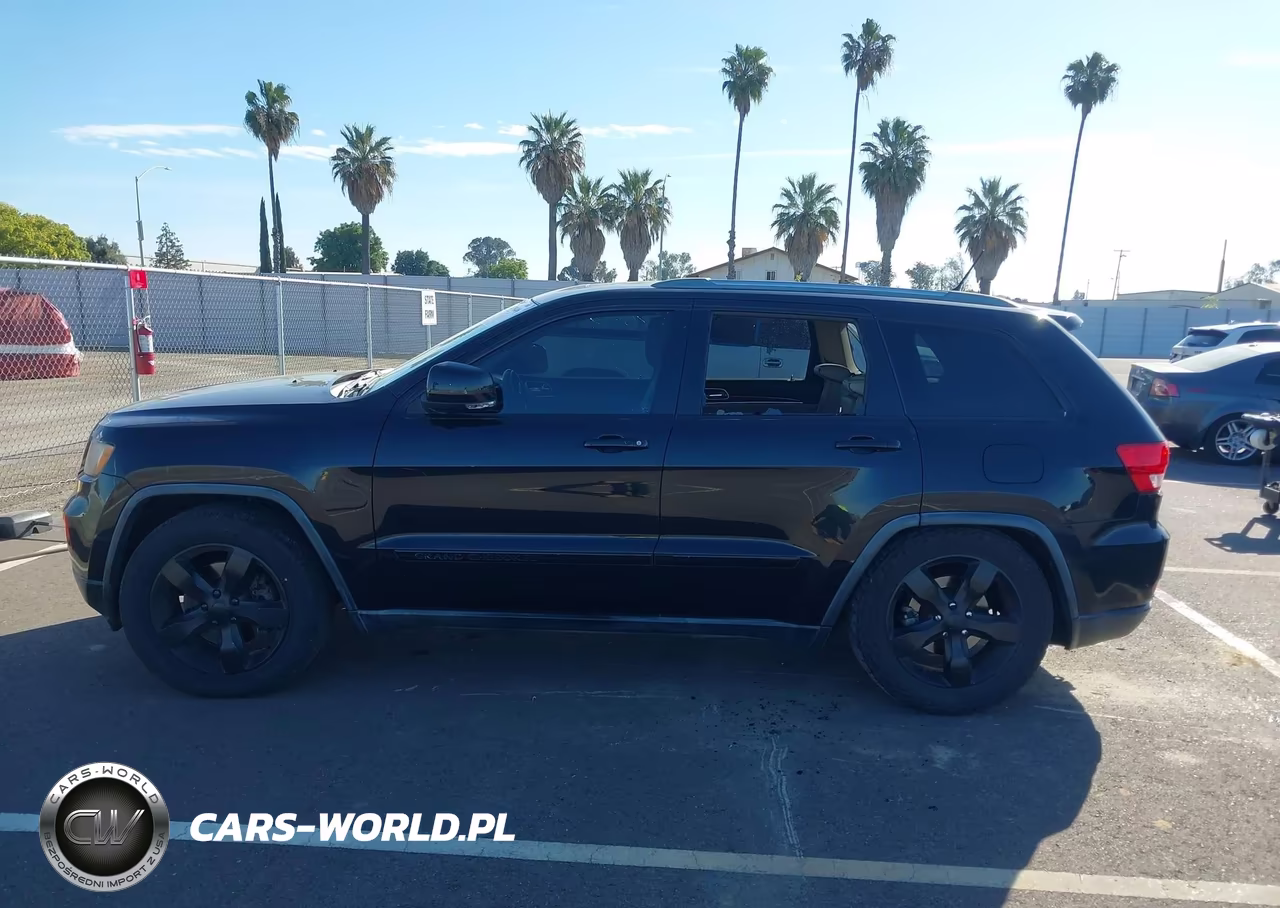 2011 Jeep Grand Cherokee Overland VIN:1J4RR6GT1BC605415 - 14