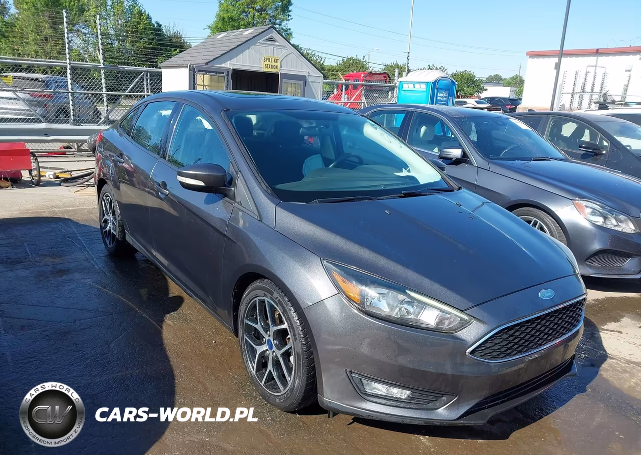 2017 Ford Focus Sel – zdjęcie 1 z 17