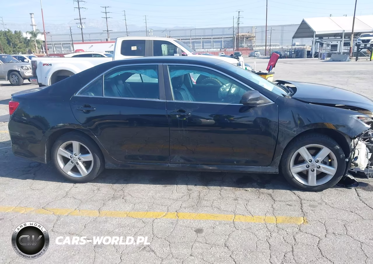 2013 Toyota Camry Se VIN:4T1BF1FK8DU218297 - 14