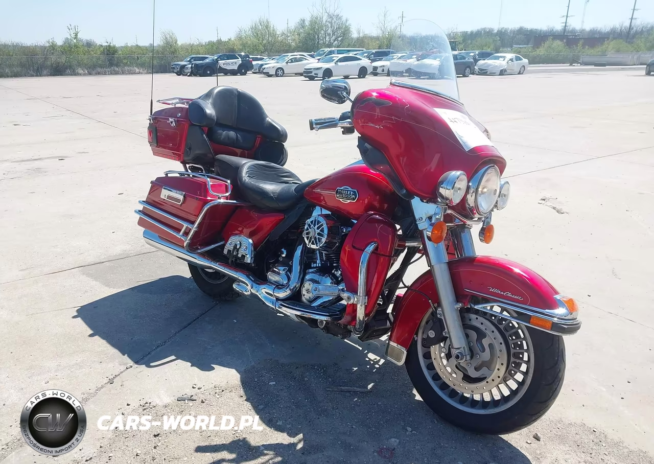 2013 Harley-Davidson Flhtcu Ultra Classic Electra Gld