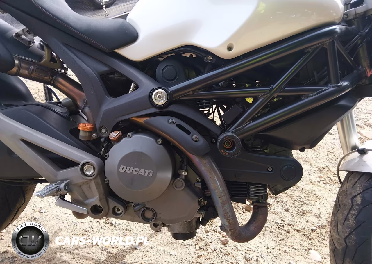 2009 Ducati Monster 696 VIN:ZDM1RADNX9B016203 - 8