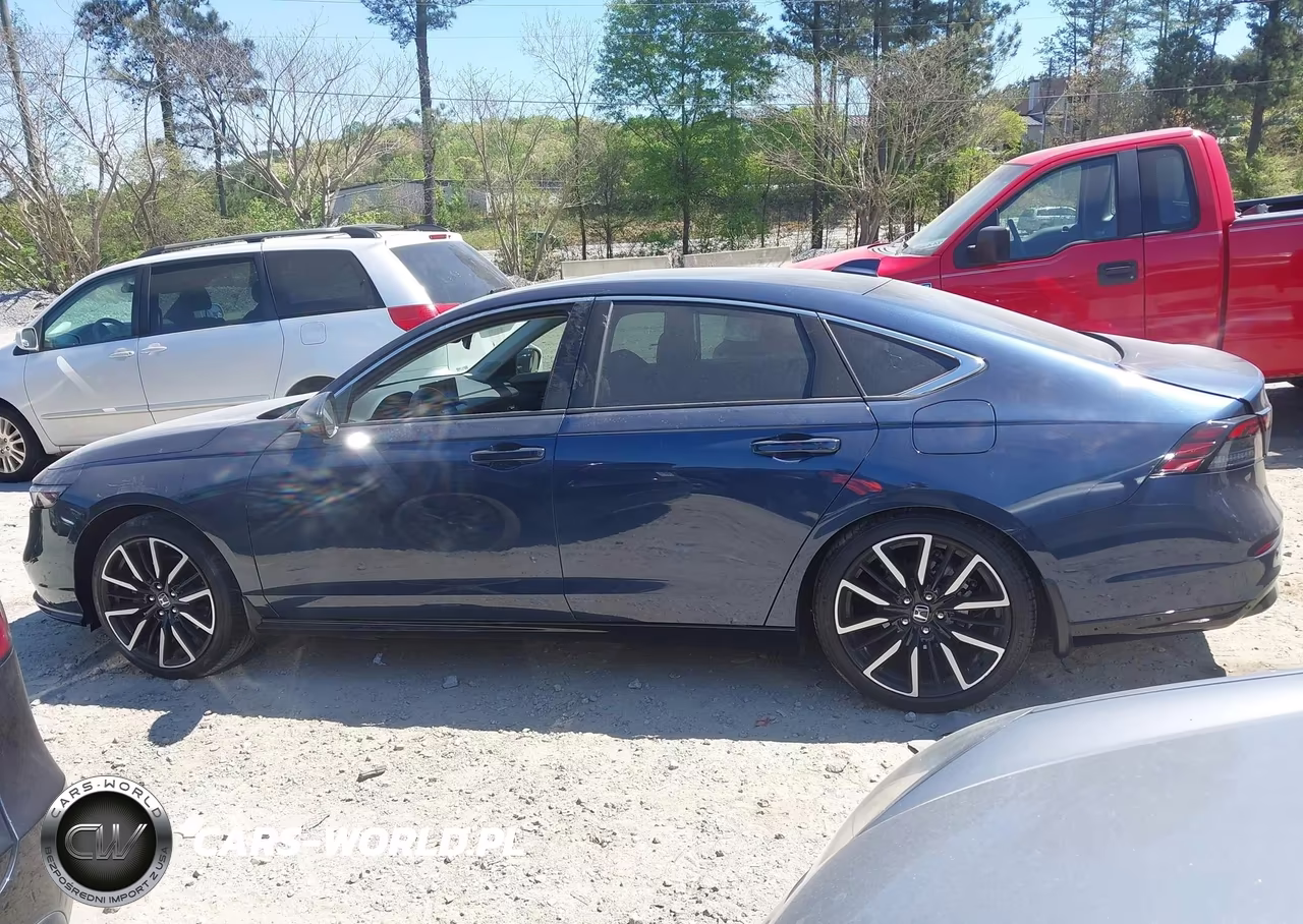 2025 Honda Accord Hybrid Touring VIN:1HGCY2F85SA047330 - 14