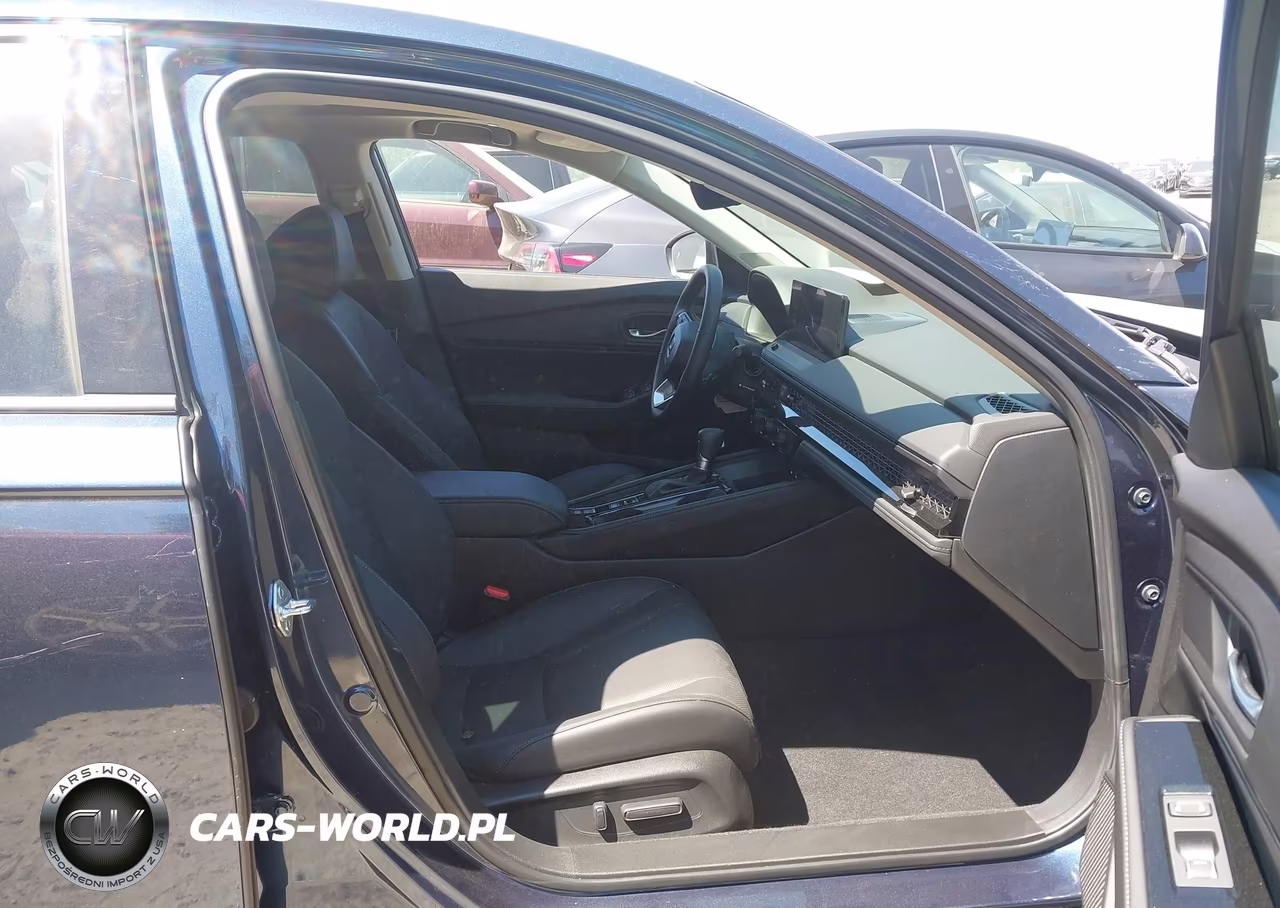2025 Honda Accord Hybrid Touring VIN:1HGCY2F85SA047330 - 5