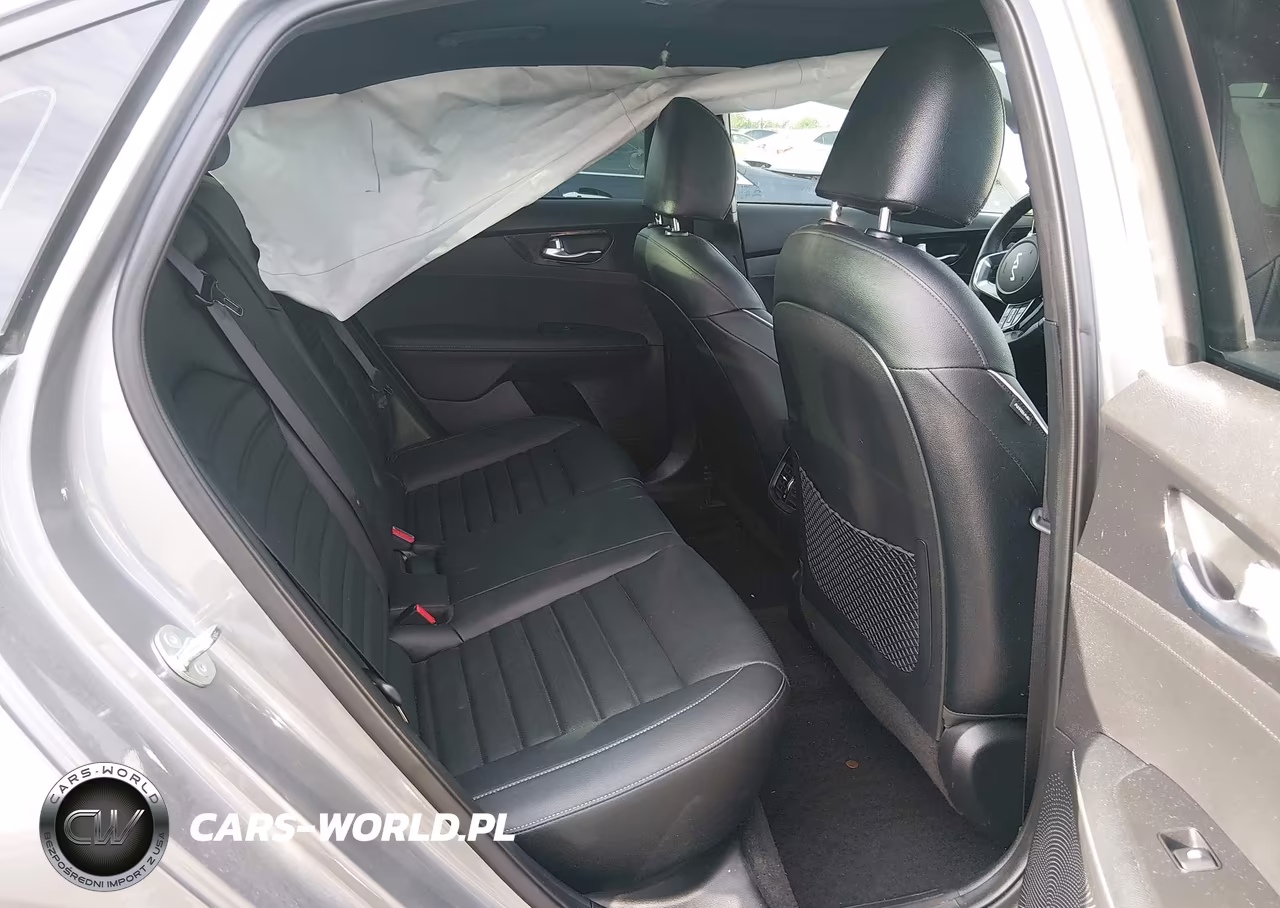 2024 Kia Forte Gt-Line VIN:3KPF54AD3RE716447 - 8