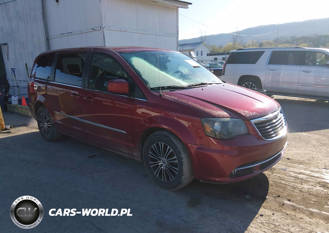 2014 Chrysler Town & Country S