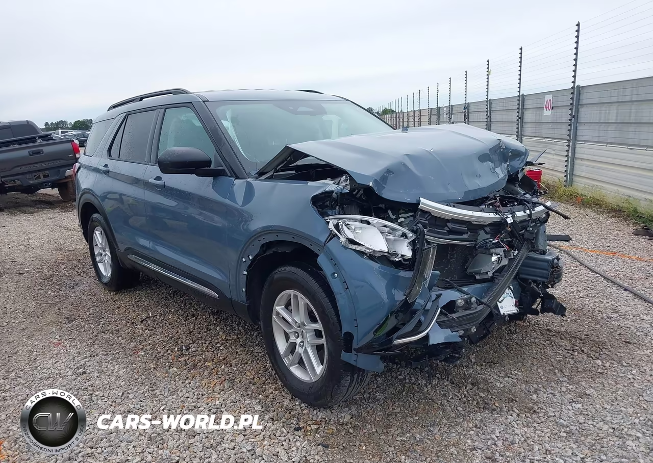 2025 Ford Explorer Active – zdjęcie 1 z 16