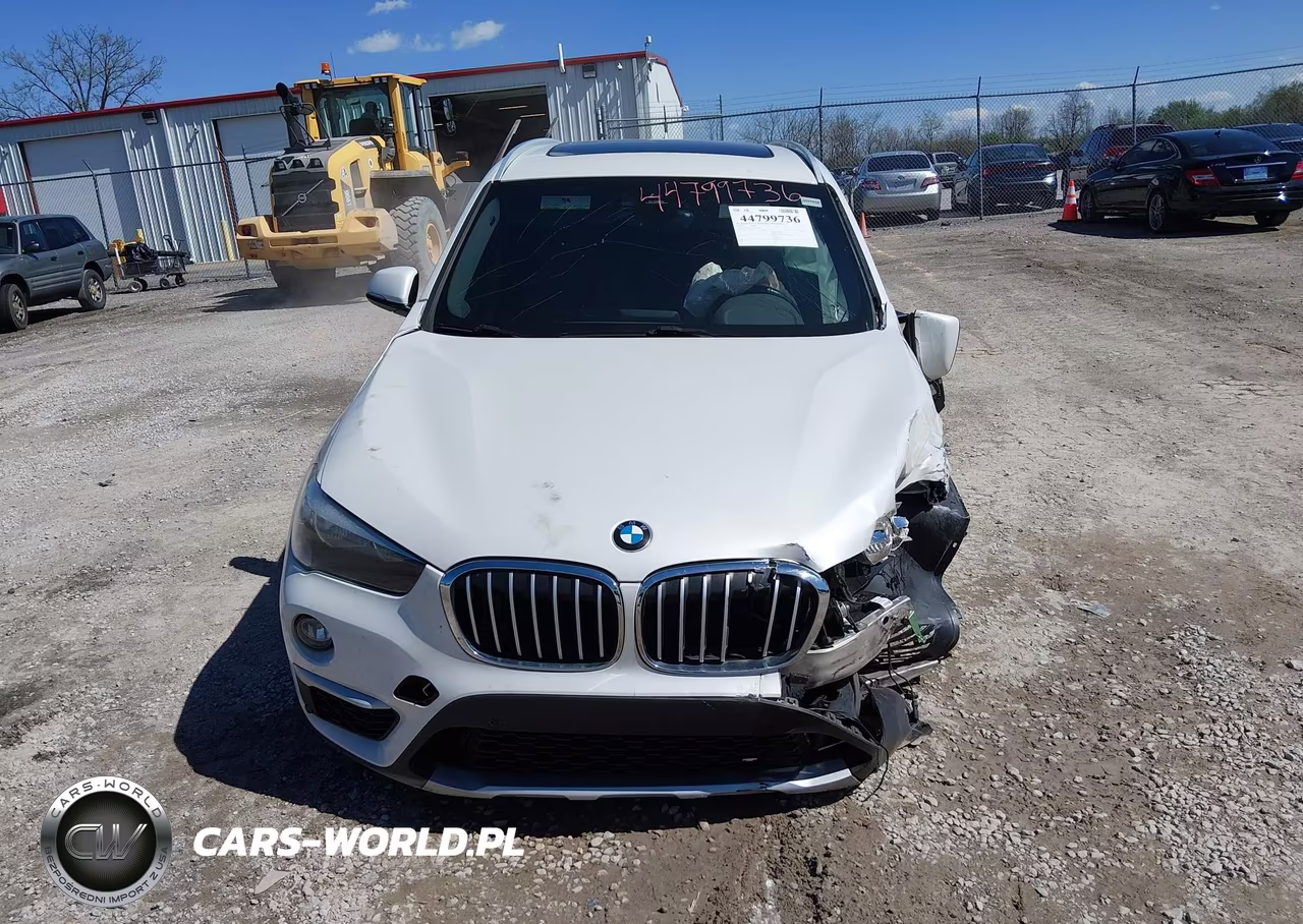 2019 BMW X1 Sdrive28I VIN:WBXHU7C57K5L10999 - 13