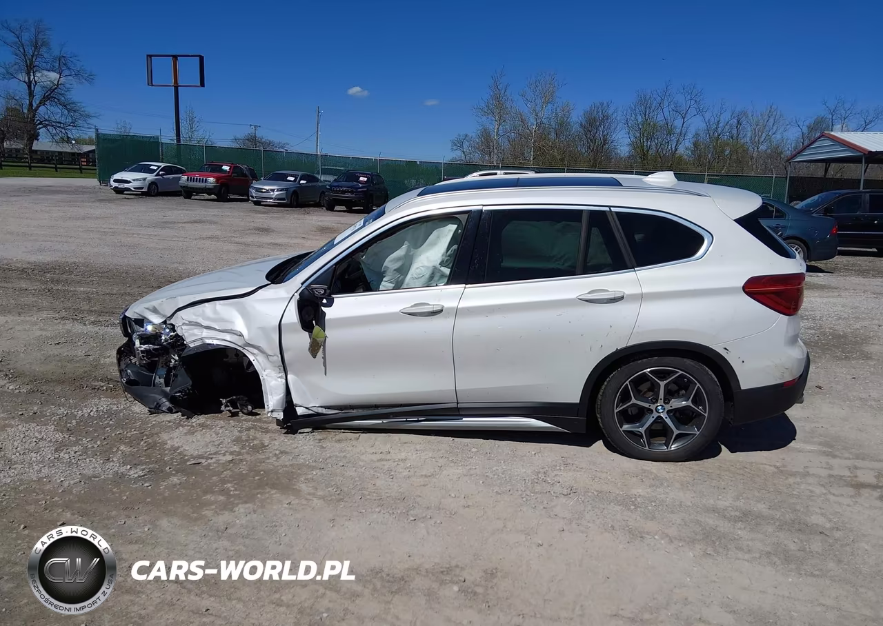 2019 BMW X1 Sdrive28I VIN:WBXHU7C57K5L10999 - 15
