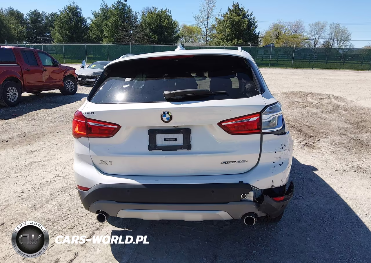 2019 BMW X1 Sdrive28I VIN:WBXHU7C57K5L10999 - 17
