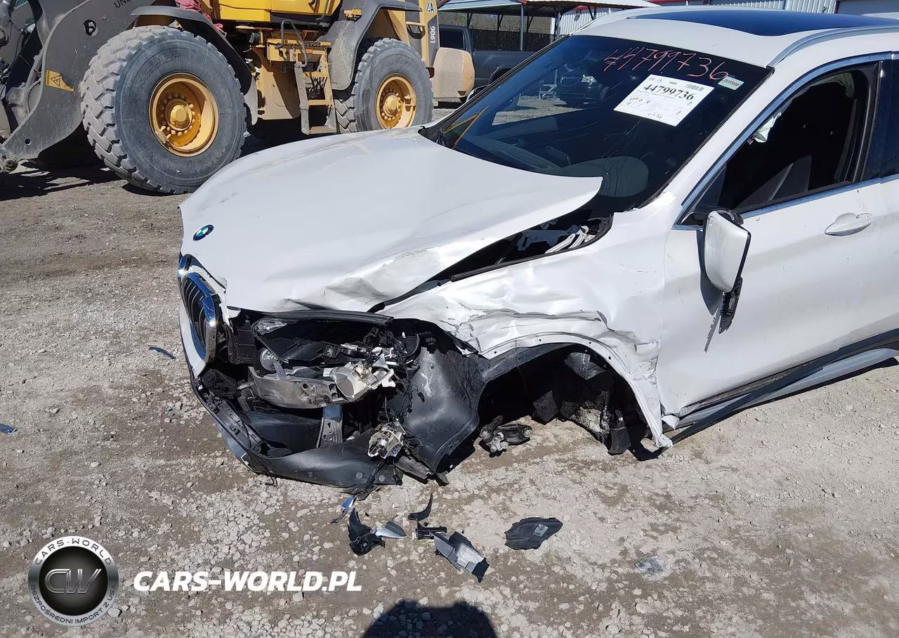 2019 BMW X1 Sdrive28I VIN:WBXHU7C57K5L10999 - 6
