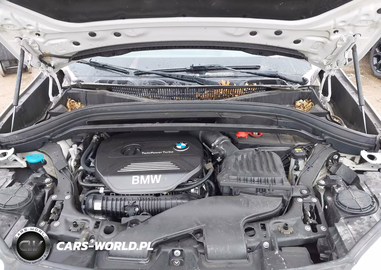 2018 BMW X1 xDrive28I VIN:WBXHT3C31J5F90169 - 10