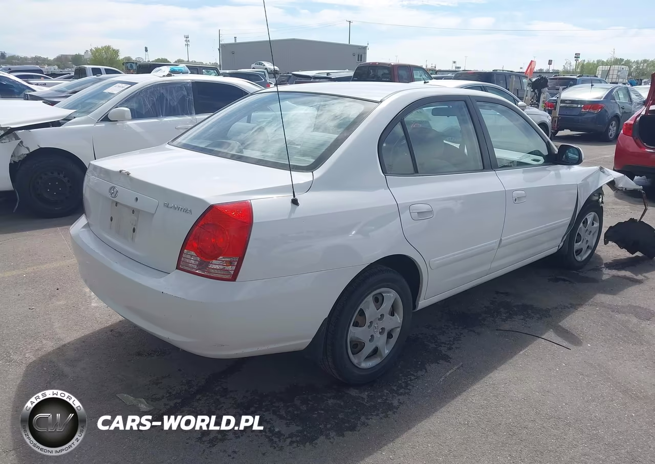 2005 Hyundai Elantra Gls-Gt VIN:KMHDN46D85U975829 - 4