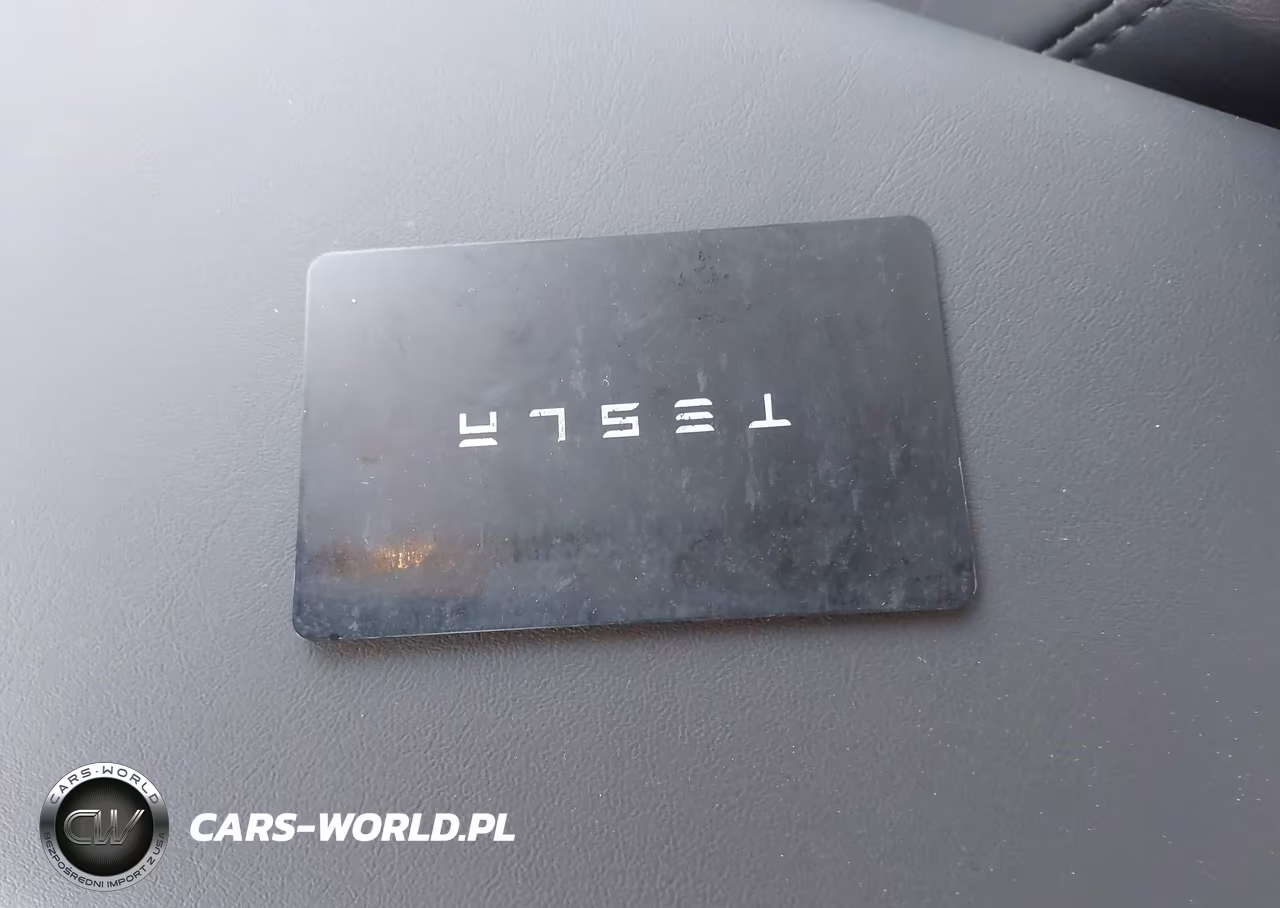 2024 Tesla Model Y Long Range Dual Motor All-Wheel Drive VIN:7SAYGDEE0RA218884 - 11