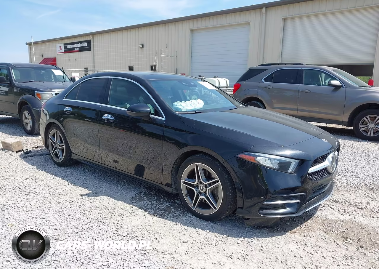 2019 Mercedes-Benz A 220