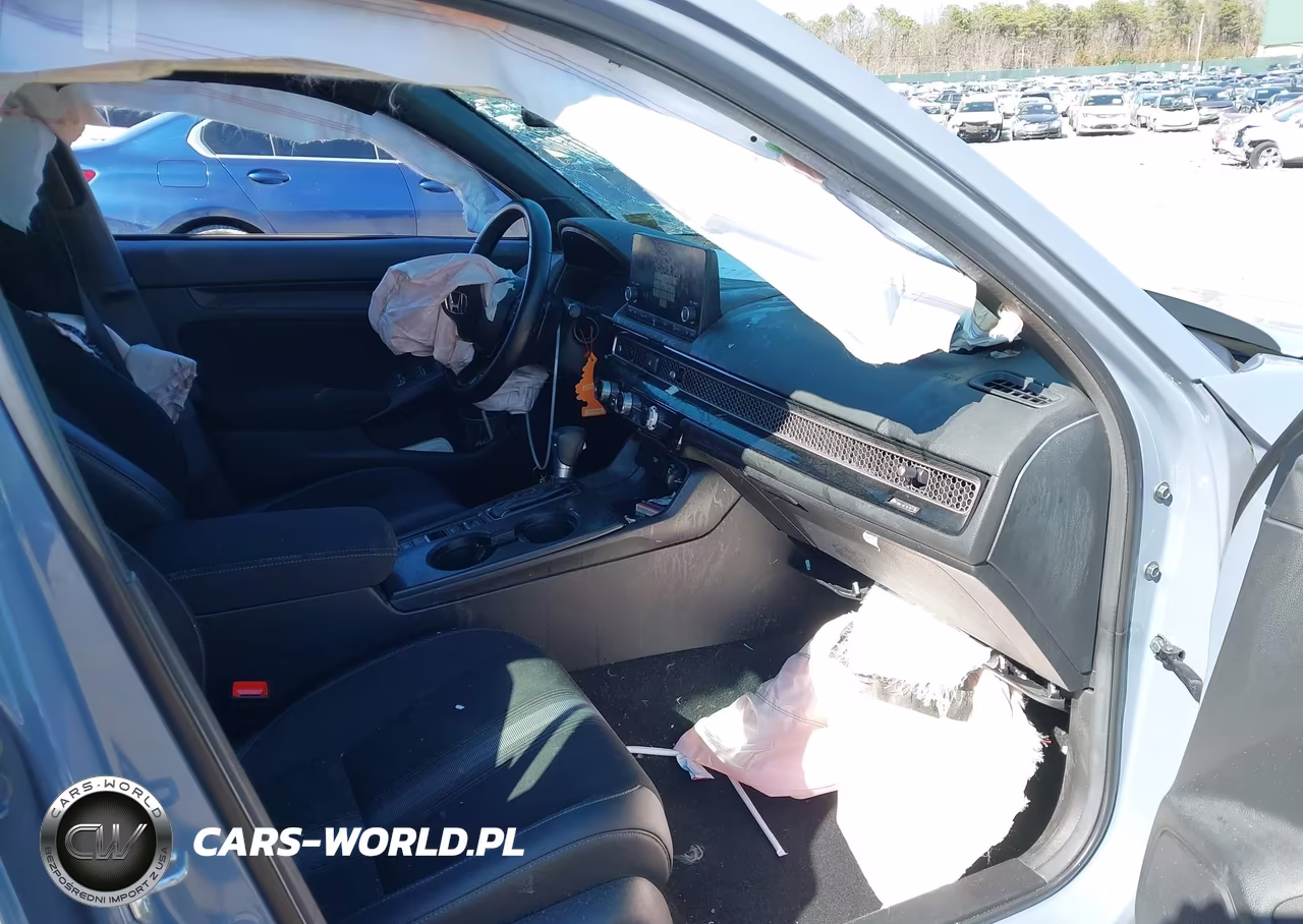 2024 Honda Civic Sport VIN:19XFL2H86RE041888 - 5