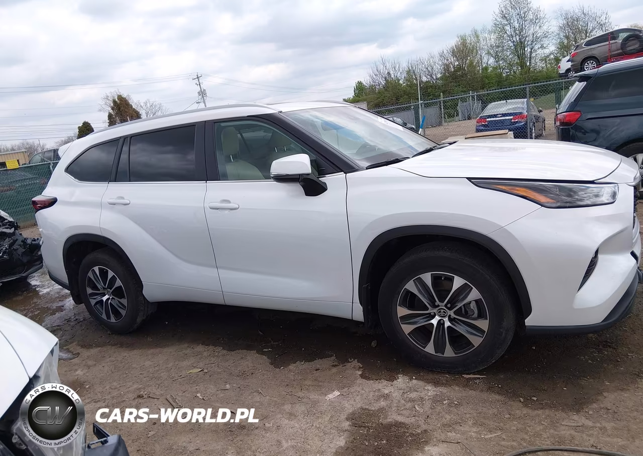 2024 Toyota Highlander Xle VIN:5TDKDRBH2RS545969 - 14