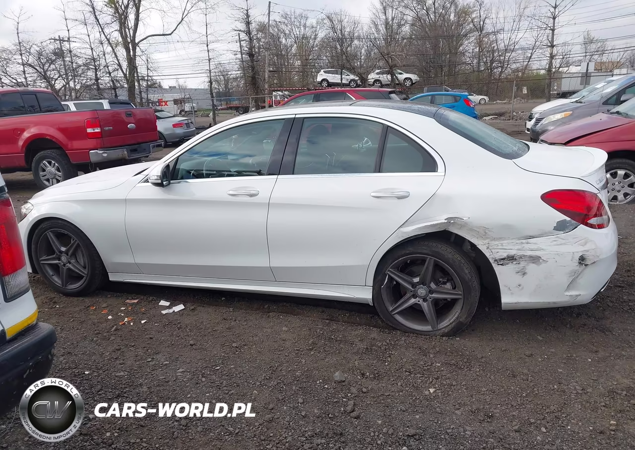 2016 Mercedes-Benz C 300 Sport 4Matic VIN:55SWF4KB8GU175752 - 14