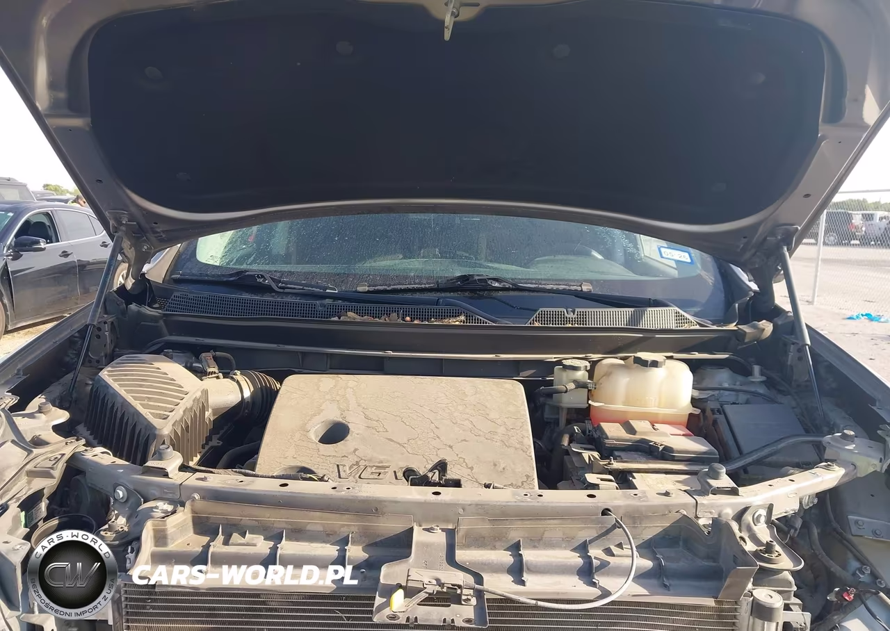 2019 Chevrolet Traverse Ls VIN:1GNERFKW8KJ283090 - 10