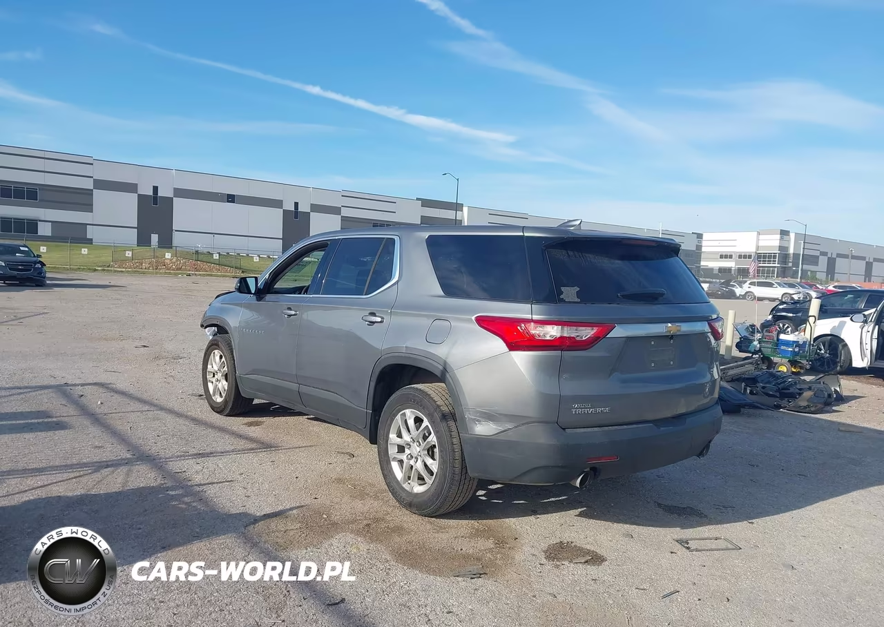 2019 Chevrolet Traverse Ls VIN:1GNERFKW8KJ283090 - 3