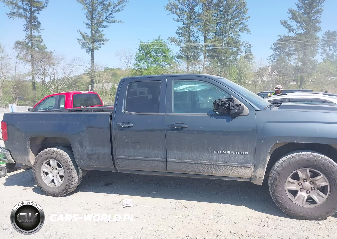 2019 Chevrolet Silverado 1500 Ld Lt VIN:2GCRCPEC3K1118674 - 13