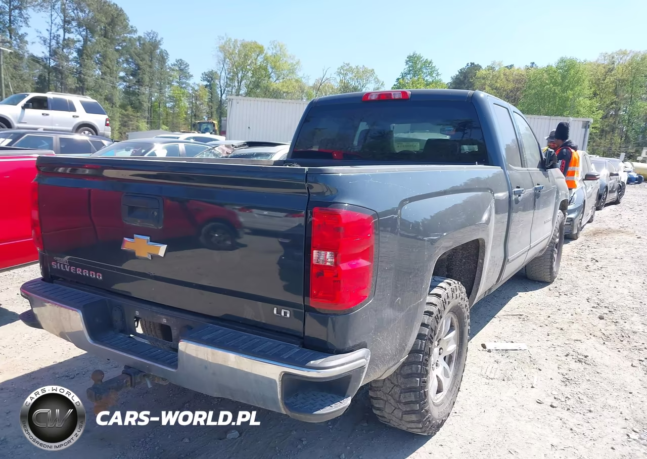 2019 Chevrolet Silverado 1500 Ld Lt VIN:2GCRCPEC3K1118674 - 4