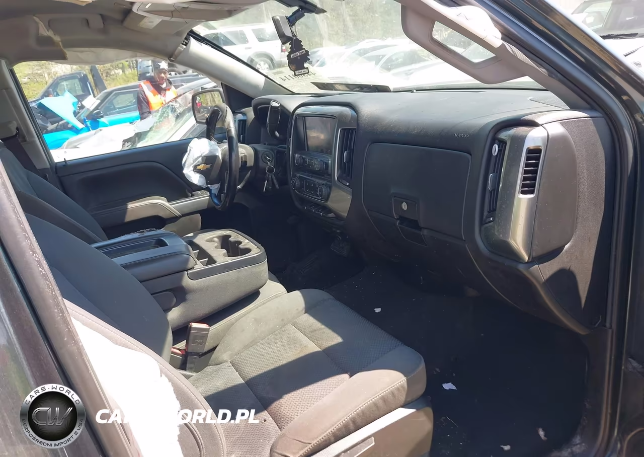 2019 Chevrolet Silverado 1500 Ld Lt VIN:2GCRCPEC3K1118674 - 5