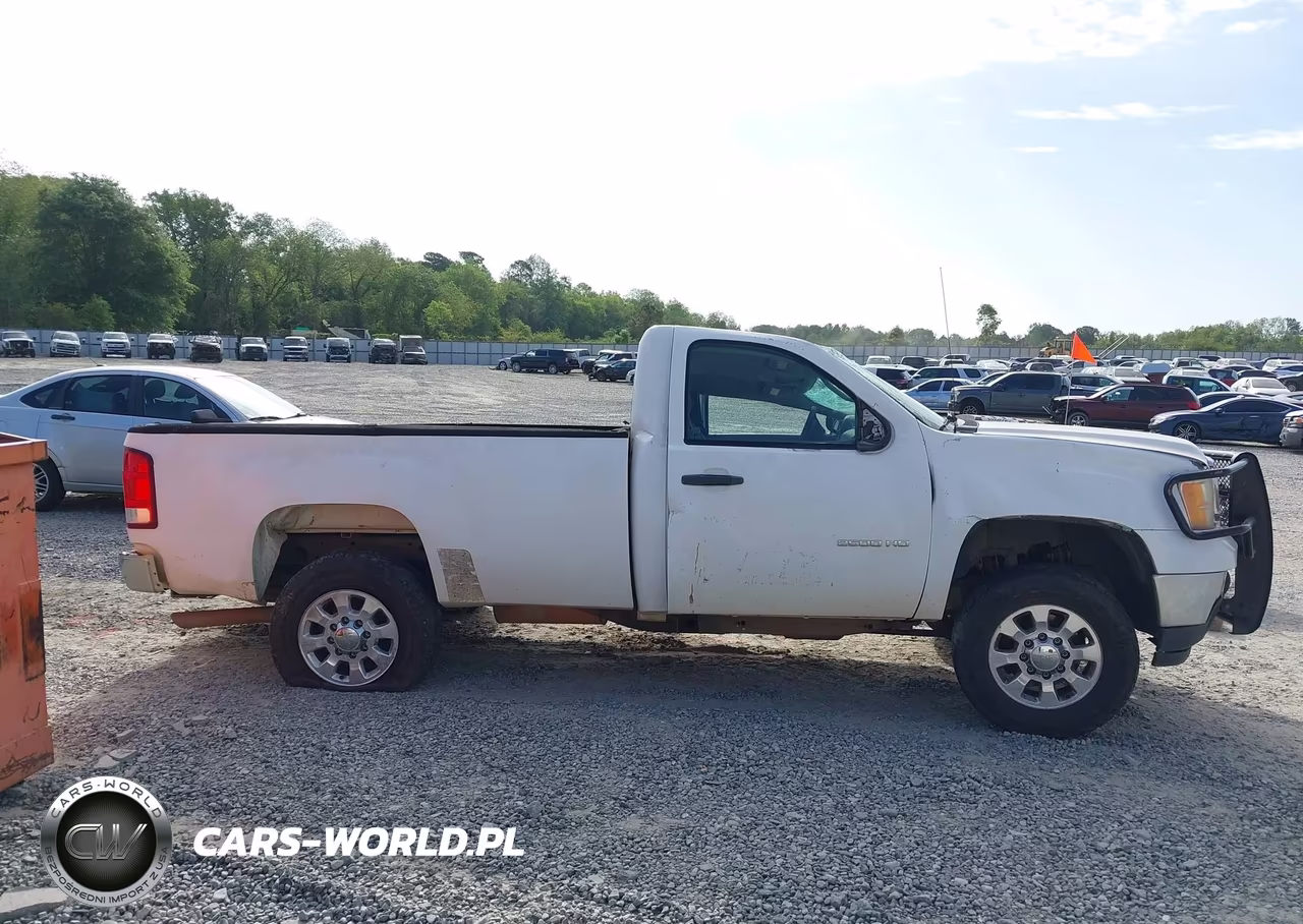 2011 GMC Sierra 2500Hd Work Truck VIN:1GT01ZCG3BF200901 - 13