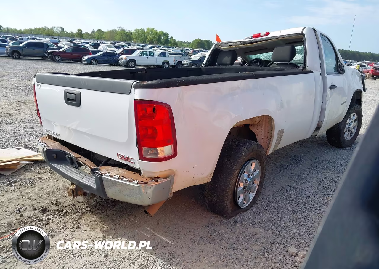 2011 GMC Sierra 2500Hd Work Truck VIN:1GT01ZCG3BF200901 - 4