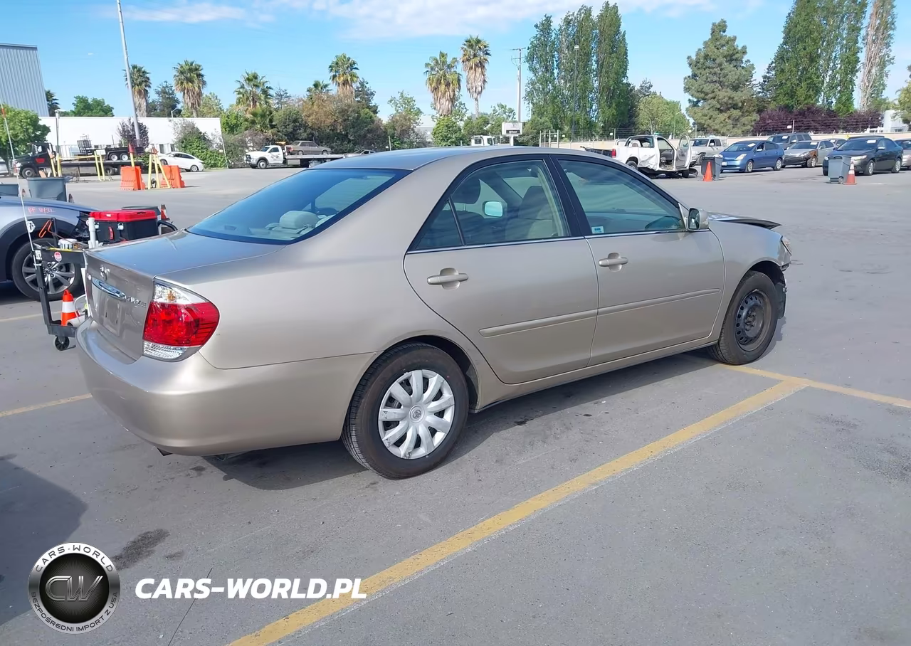 2005 Toyota Camry Le VIN:4T1BE30K05U503312 - 4