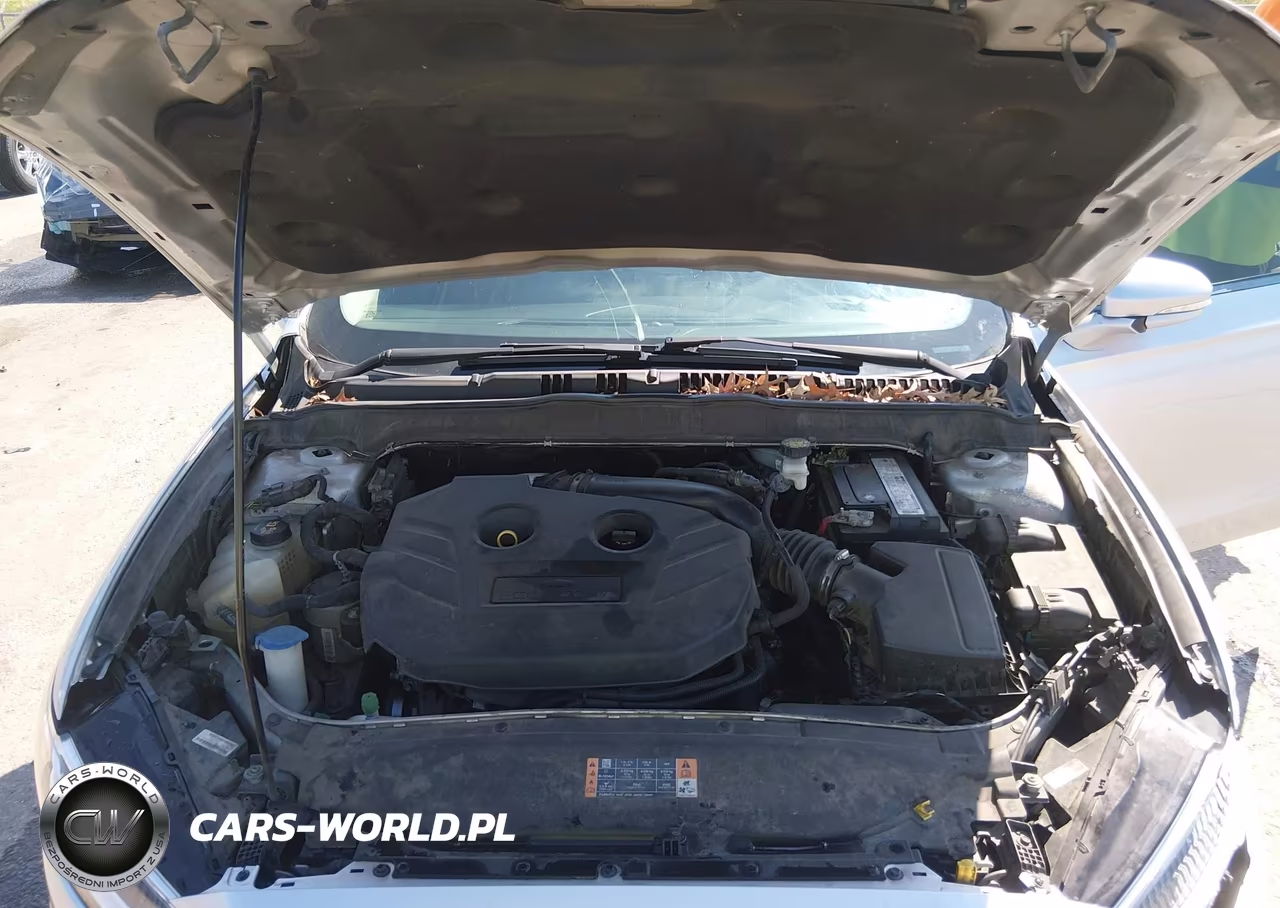 2018 Ford Fusion Titanium VIN:3FA6P0D98JR193973 - 10