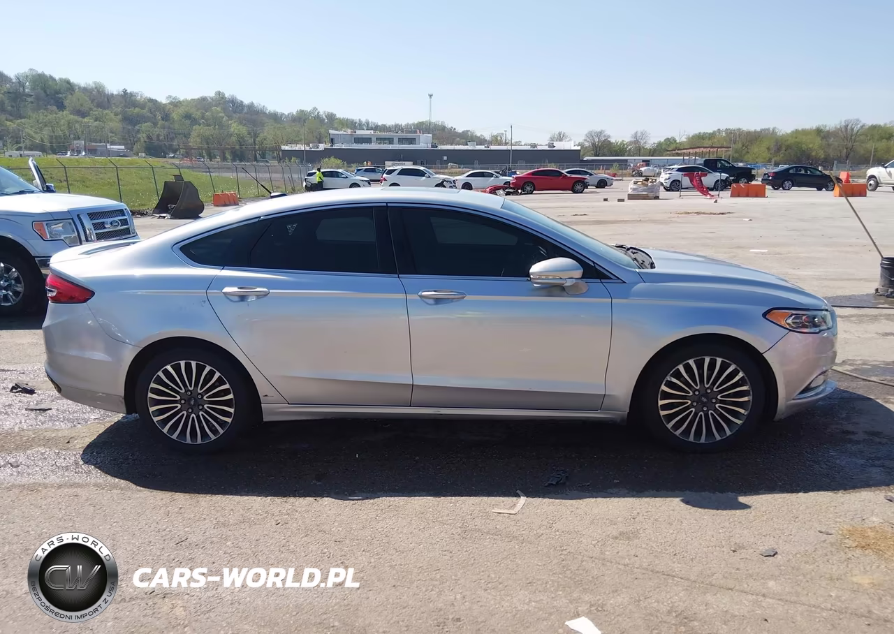 2018 Ford Fusion Titanium VIN:3FA6P0D98JR193973 - 13