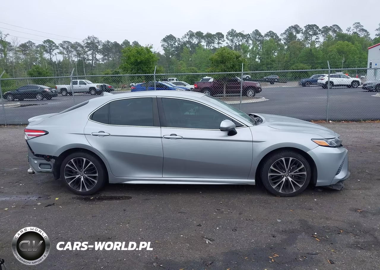 2020 Toyota Camry Se VIN:4T1G11AK8LU961343 - 14