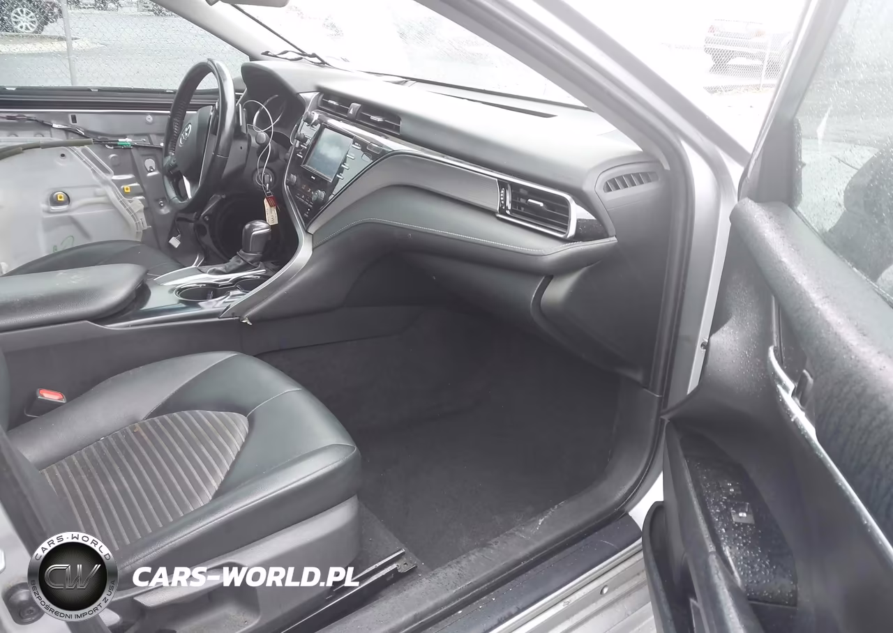 2020 Toyota Camry Se VIN:4T1G11AK8LU961343 - 5