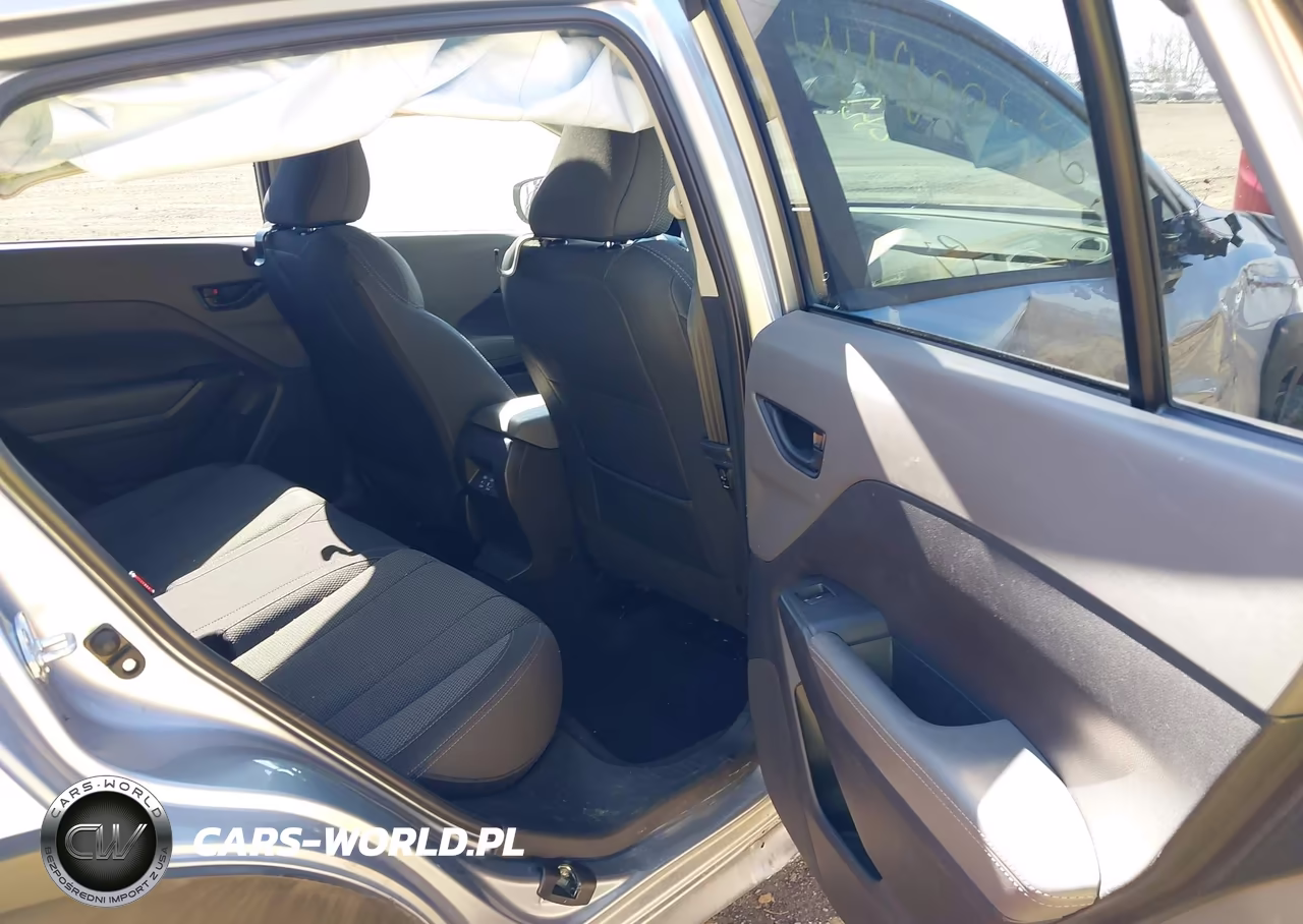 2024 Subaru Crosstrek Premium VIN:JF2GUADC3RH897974 - 8