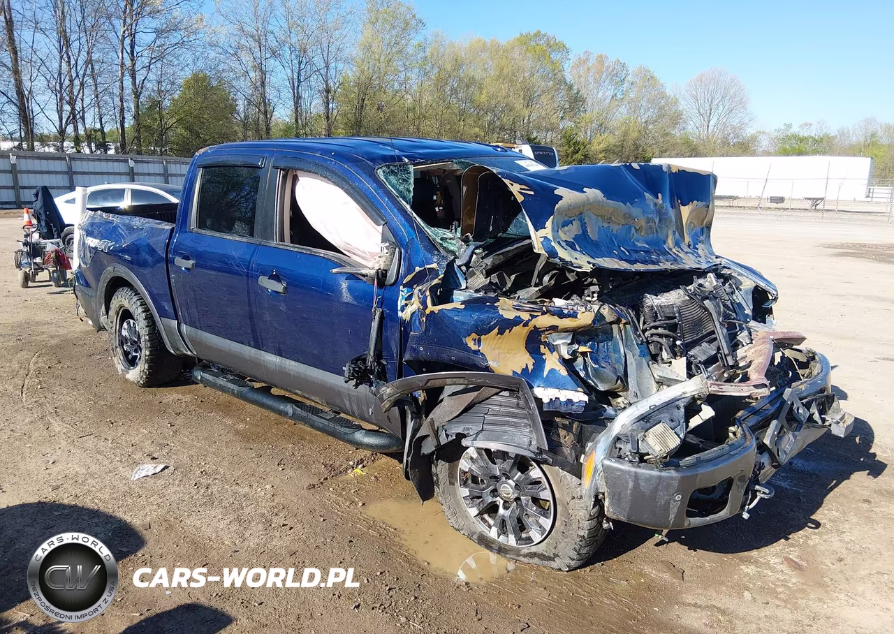 2017 Nissan Titan Pro-4X