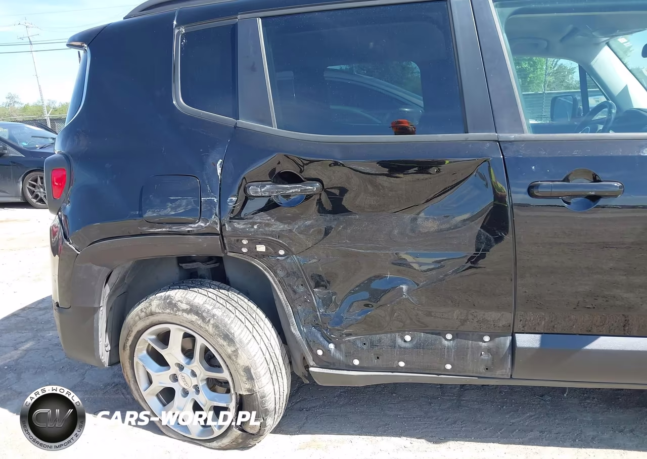 2015 Jeep Renegade Latitude VIN:ZACCJBBT0FPB49556 - 6