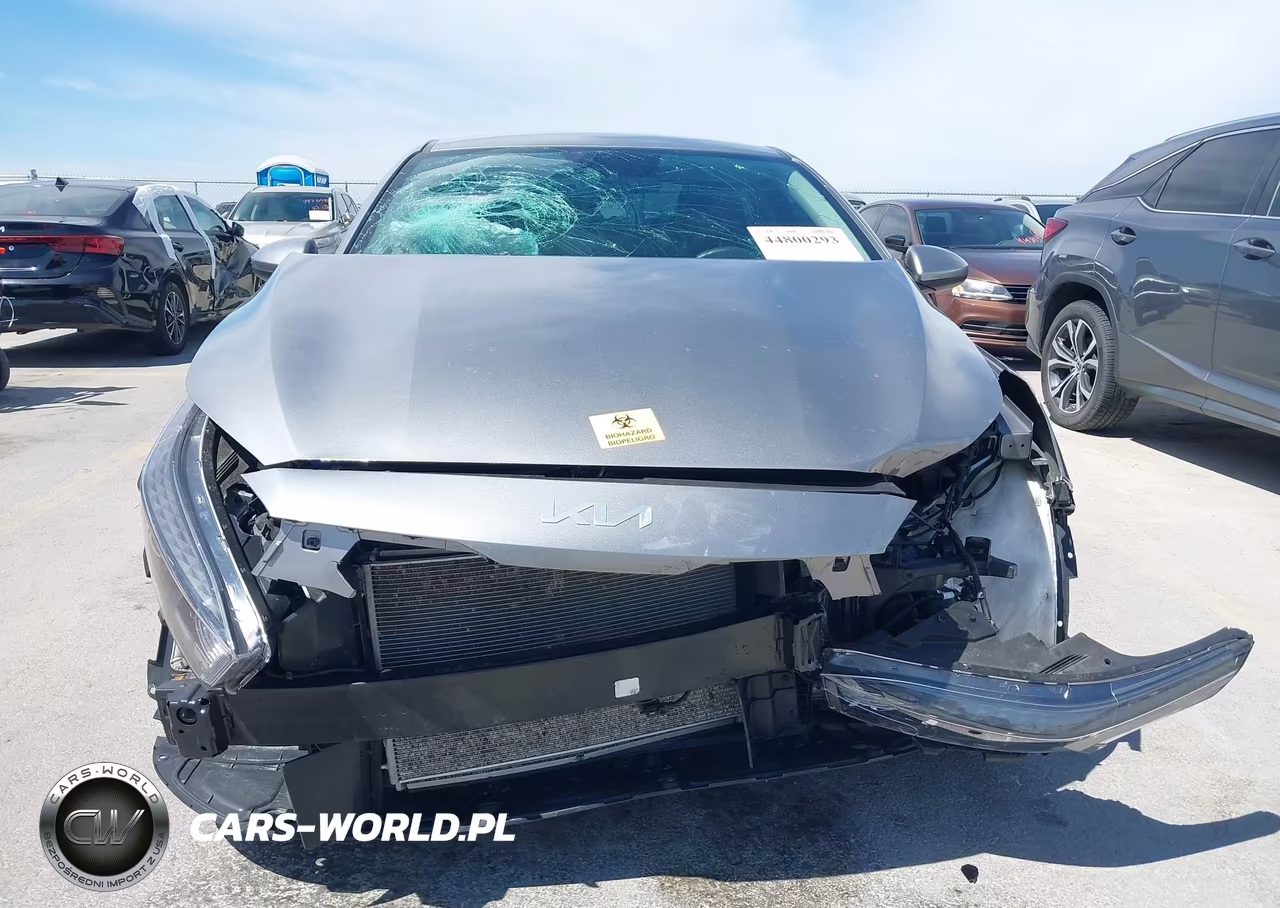2024 Kia Forte Lxs VIN:3KPF24AD7RE770049 - 13