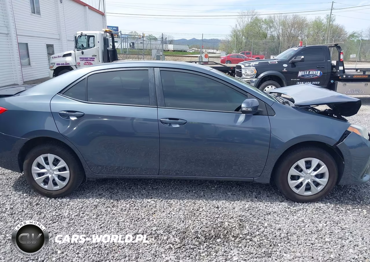 2016 Toyota Corolla S Plus VIN:5YFBURHE4GP481887 - 13