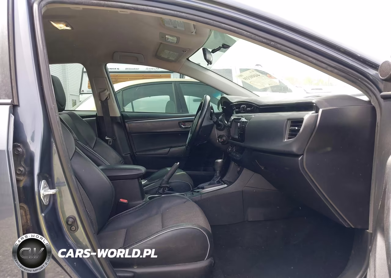 2016 Toyota Corolla S Plus VIN:5YFBURHE4GP481887 - 5