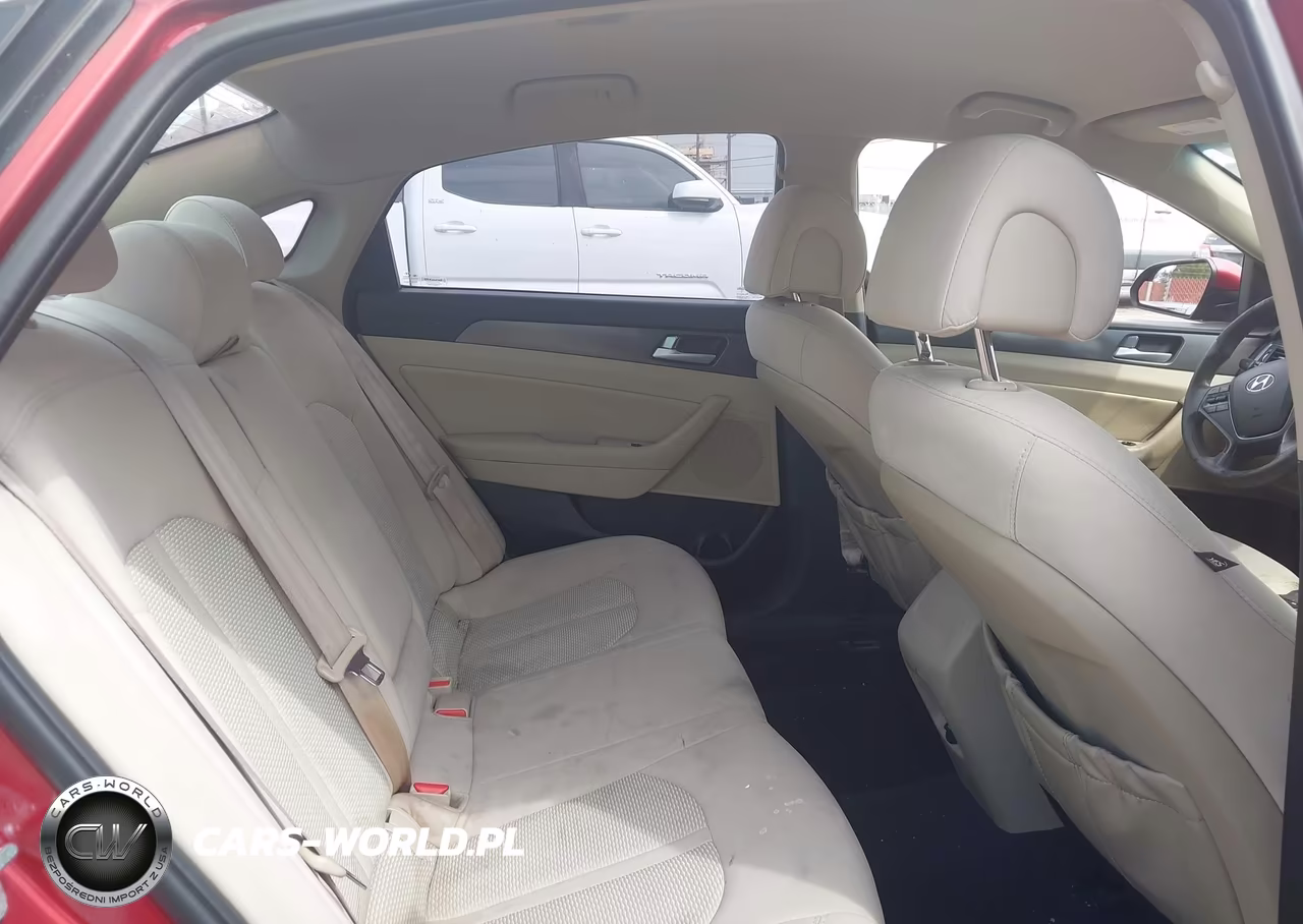 2016 Hyundai Sonata Sport VIN:5NPE34AF6GH342704 - 8