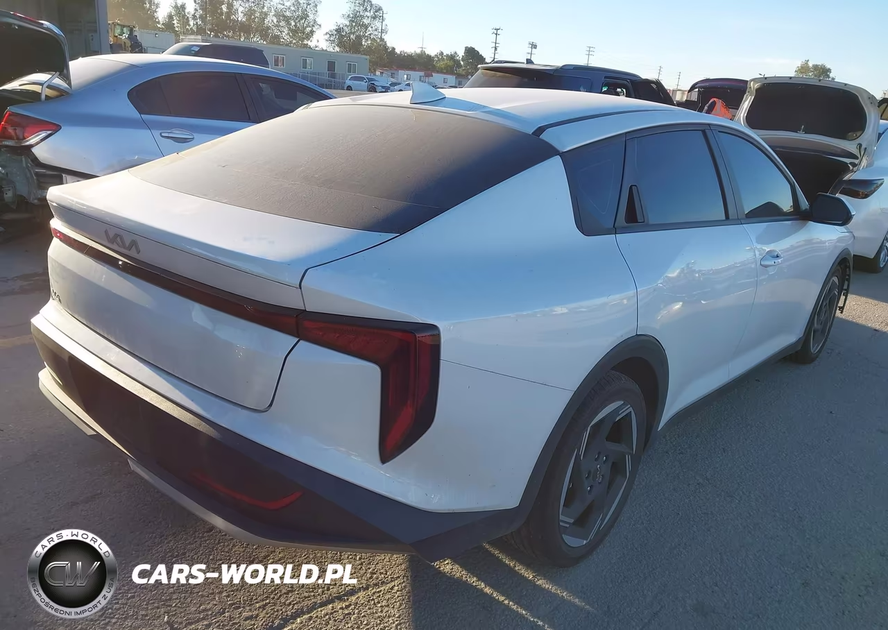 2025 Kia K4 Ex VIN:3KPFU4DE3SE040045 - 4
