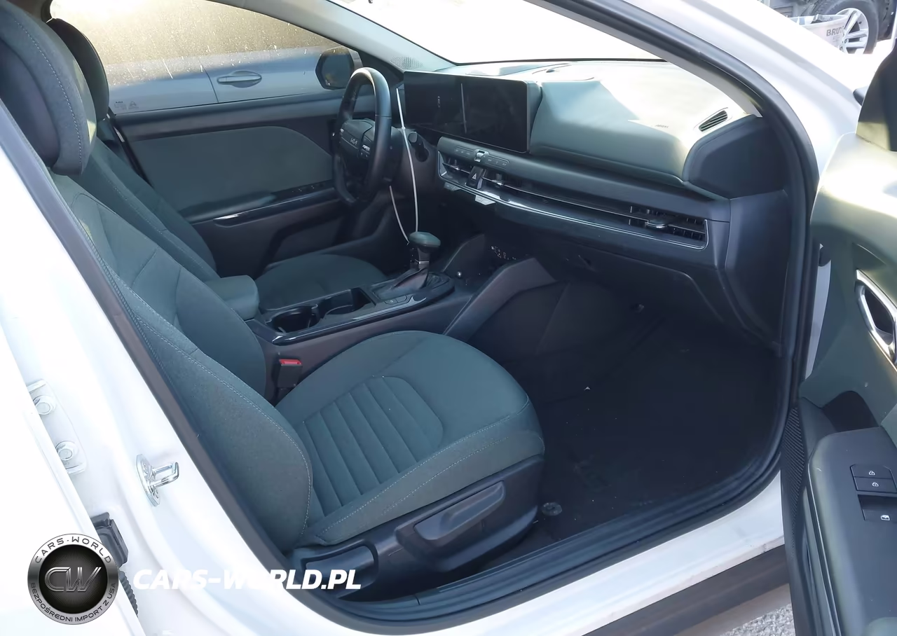 2025 Kia K4 Ex VIN:3KPFU4DE3SE040045 - 5