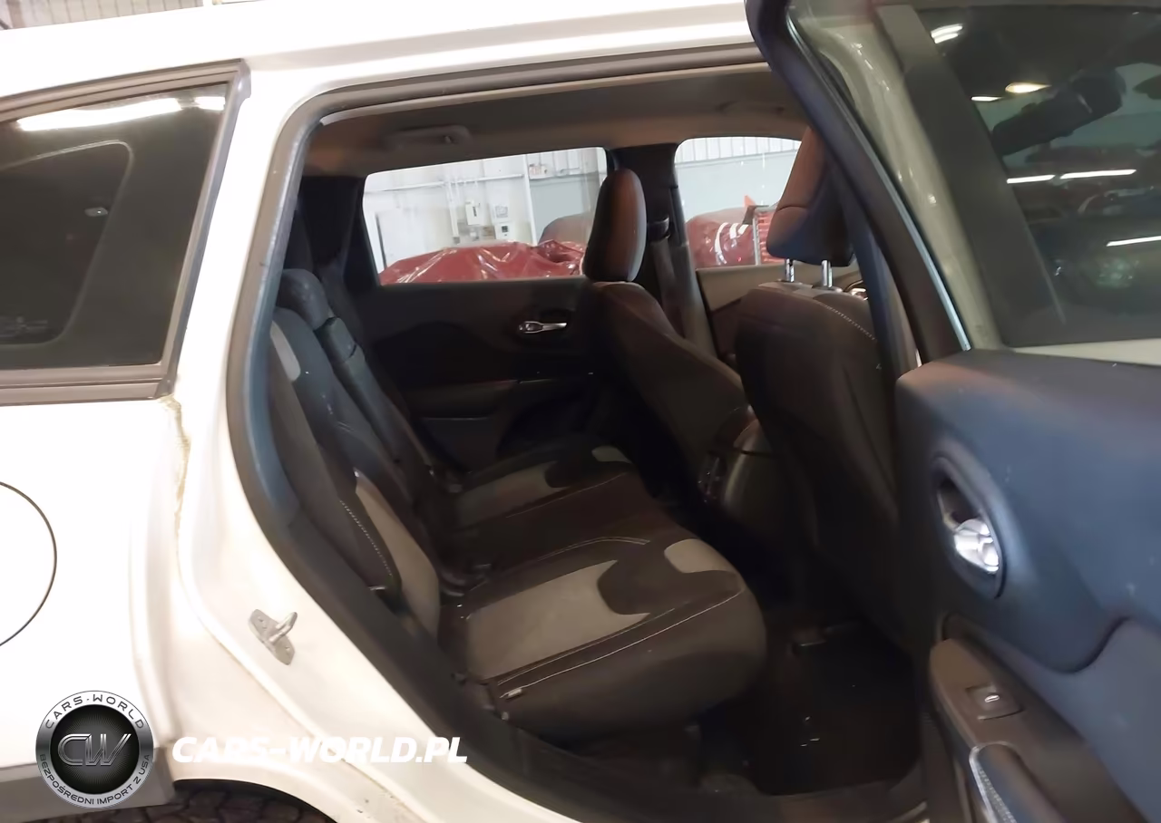 2014 Jeep Cherokee Sport VIN:1C4PJMAB8EW242767 - 8