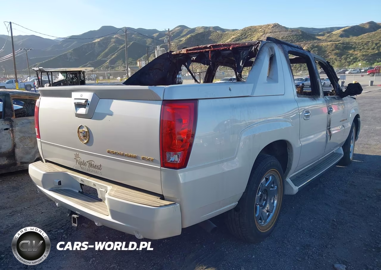 2003 Cadillac Escalade Ext Standard VIN:3GYEK63N63G198443 - 4