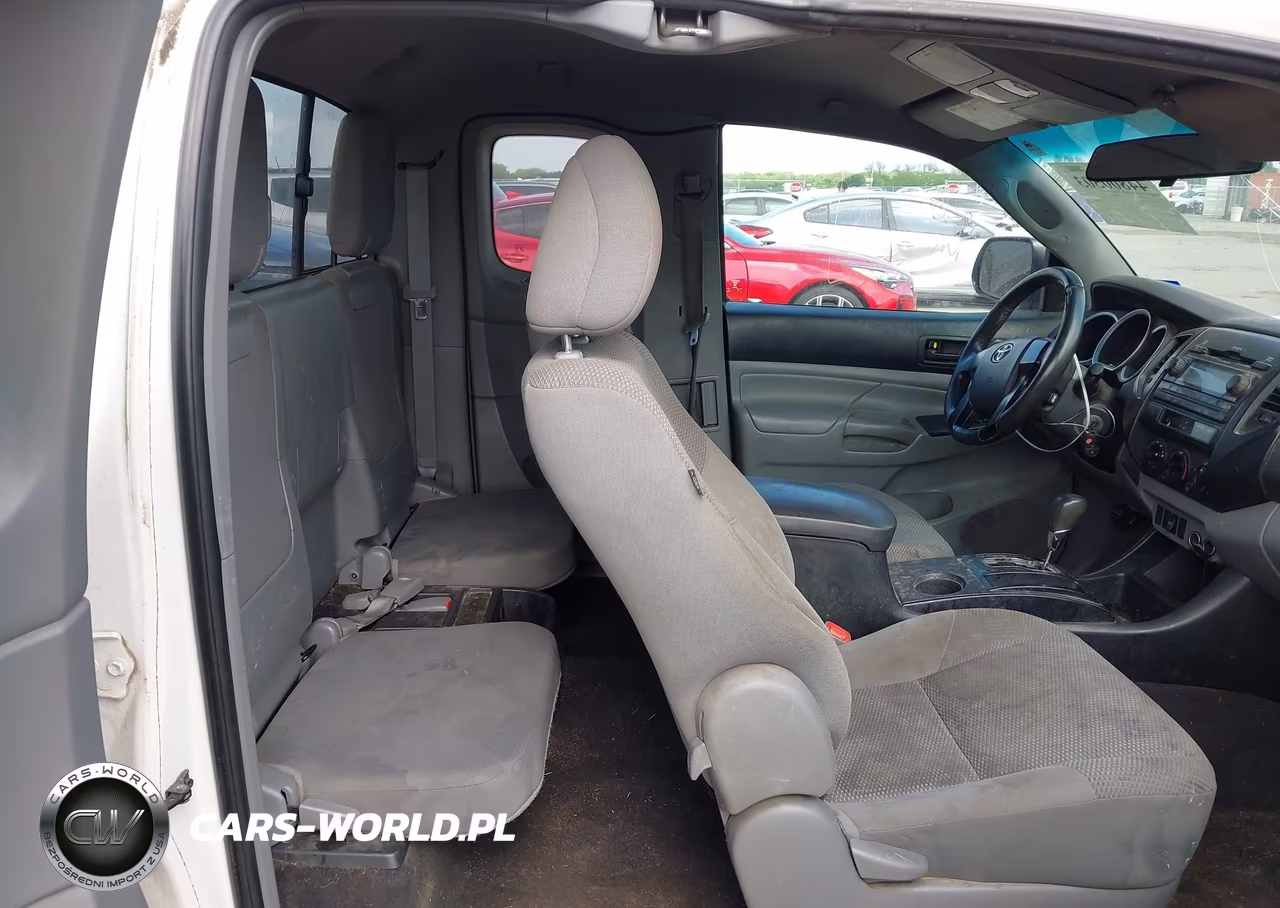 2012 Toyota Tacoma VIN:5TFTX4CN2CX018566 - 8