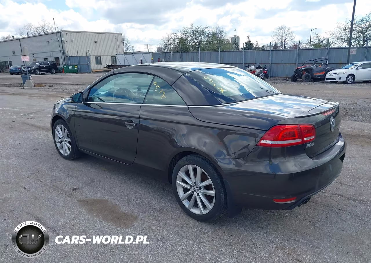 2016 Volkswagen Eos Komfort VIN:WVWBW8AH1GV000144 - 3